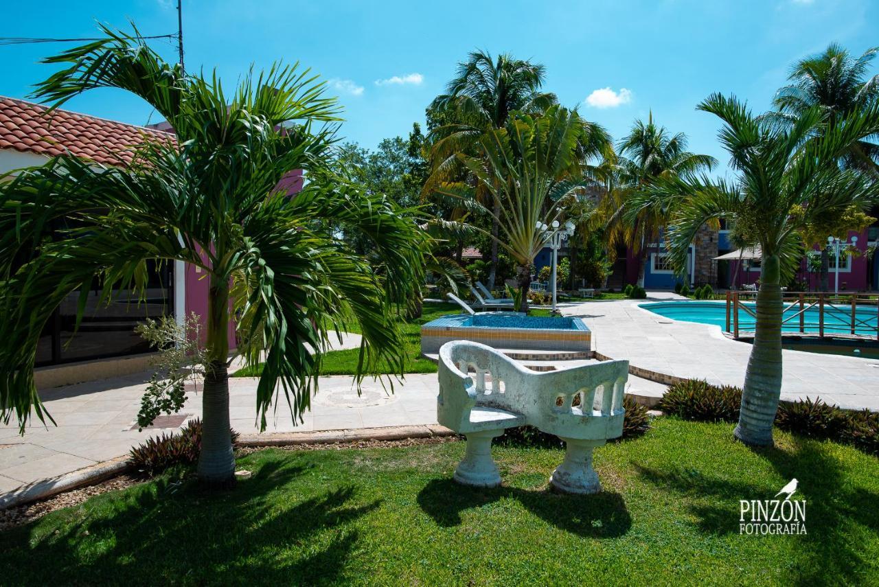 Hotel Suites Paraiso 梅里达 外观 照片